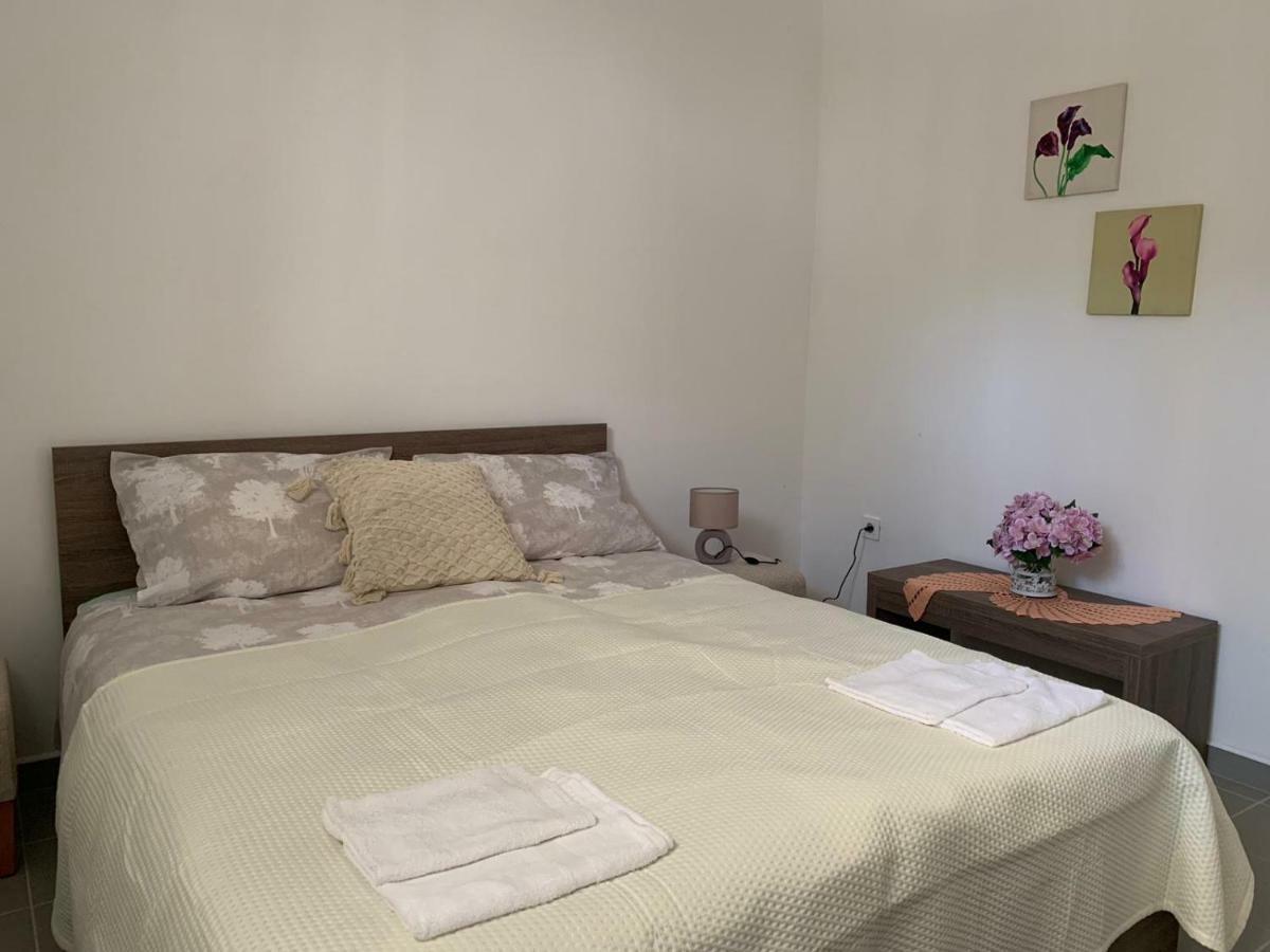 Erna & Inga Apartment Savudrija Bagian luar foto